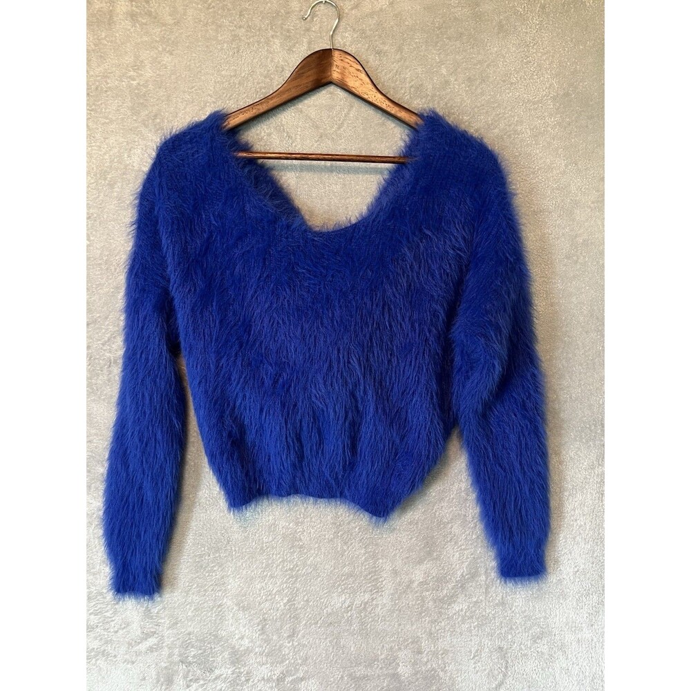 Main Strip Women's Med Pullover Knit Cropped Blue Sweater Chic Elevated Downtown - Picture 2 of 6